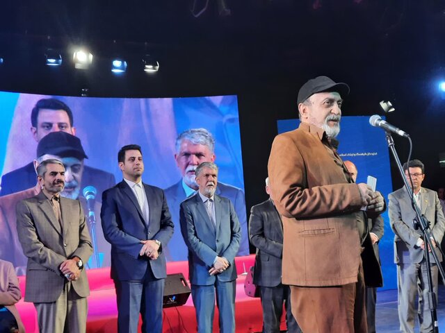۱۷ چهره ماندگار فرهنگ هنر و رسانه مازندران تجلیل شدند