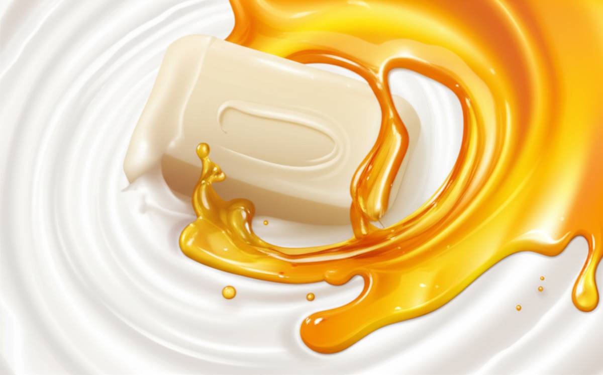 بررسی کامل صابون کرمی آبرسان شیر و عسل دیپ سنس سی گل