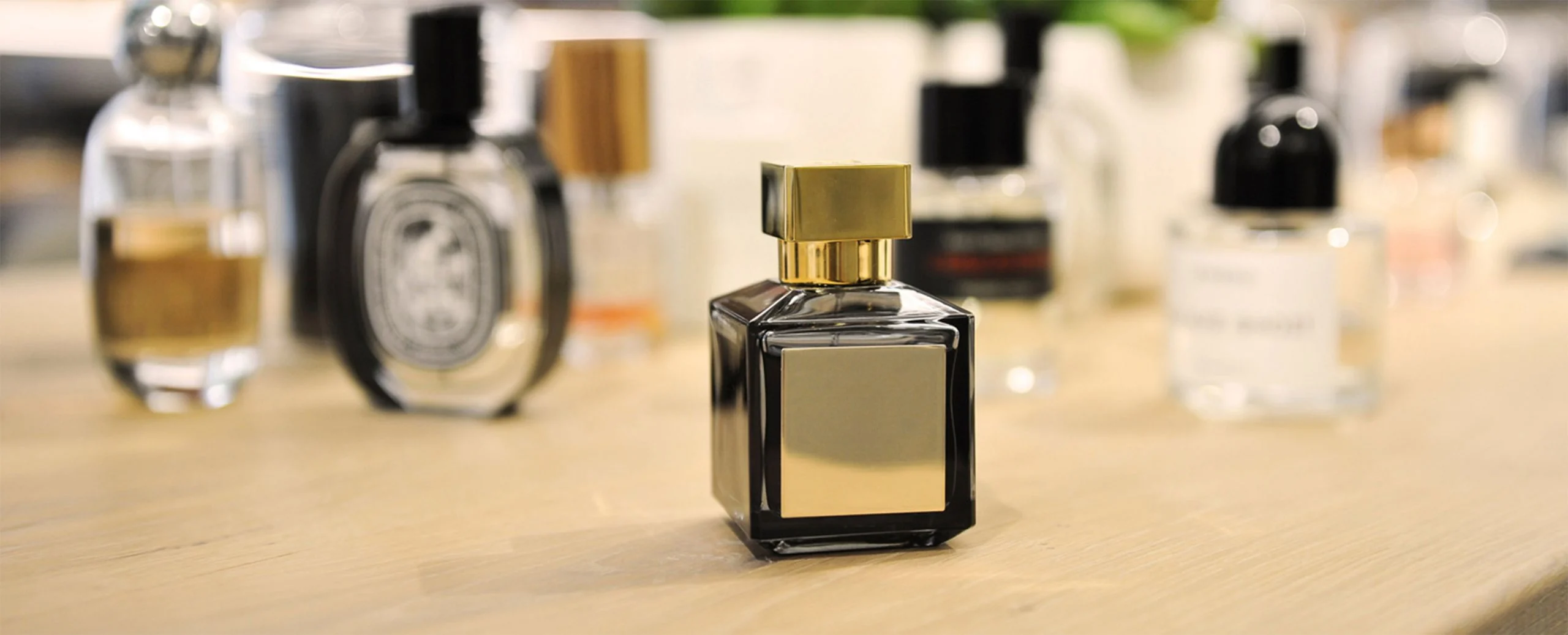 راهنمای خرید عطر براساس گروه بویایی