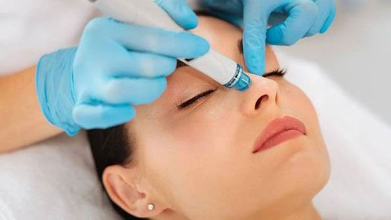 پلاژن‌تراپی چیست و چه کاربردی برای پوست دارد؟